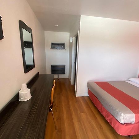 Motel 6-Goodland, Ks Экстерьер фото